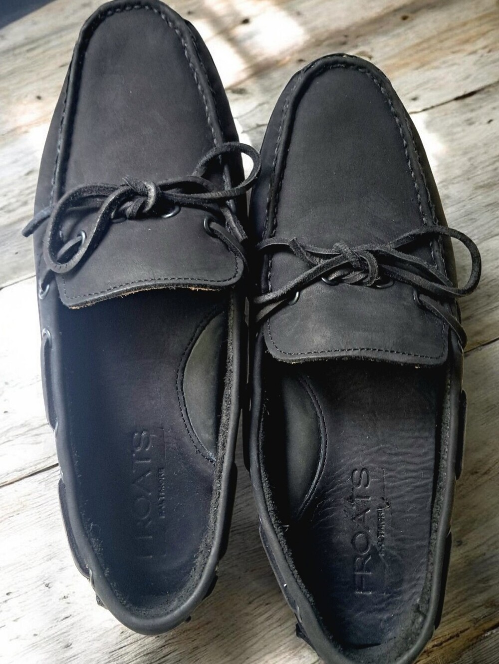 Froats Mens Diving Loafer NWOT Sz 10 Matte Black Leather Nubby Bottoms